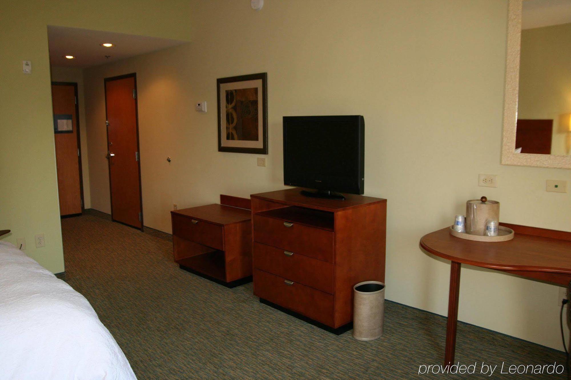 Hampton Inn & Suites Birmingham Airport Area Irondale Quarto foto