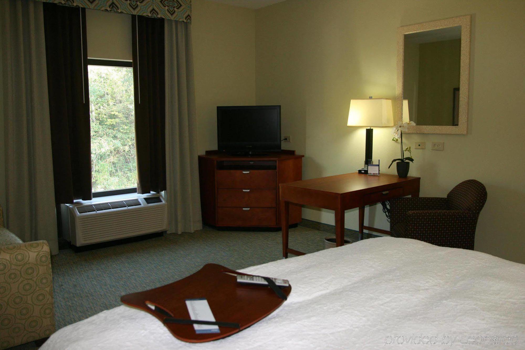 Hampton Inn & Suites Birmingham Airport Area Irondale Quarto foto